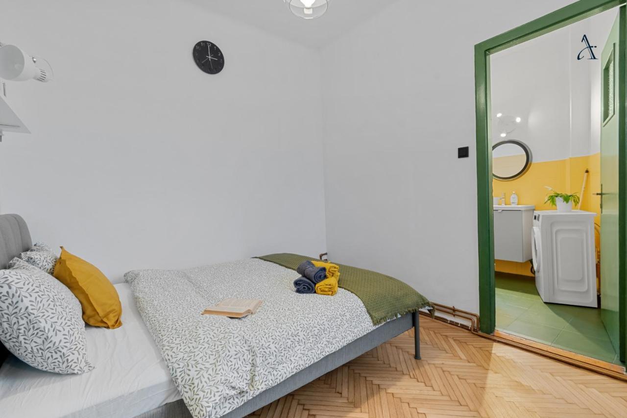 11 Apartments Βουκουρέστι Εξωτερικό φωτογραφία